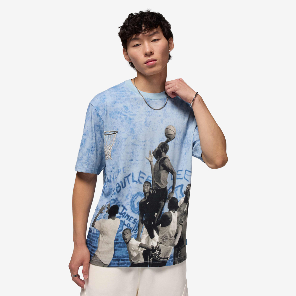 AJ 85 Playground Dunk Graphic T-Shirt, Cirrus Blue/Black#113940