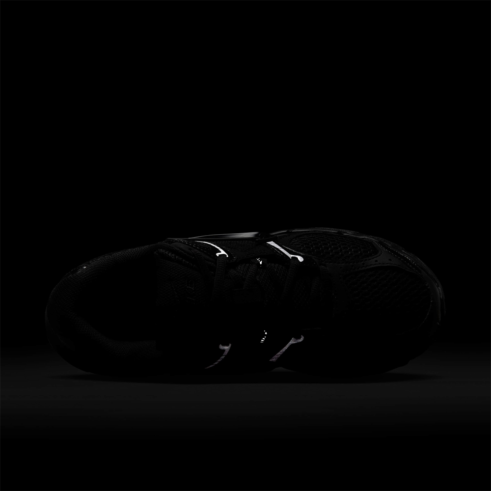 V5 RNR, Black/Black#115192