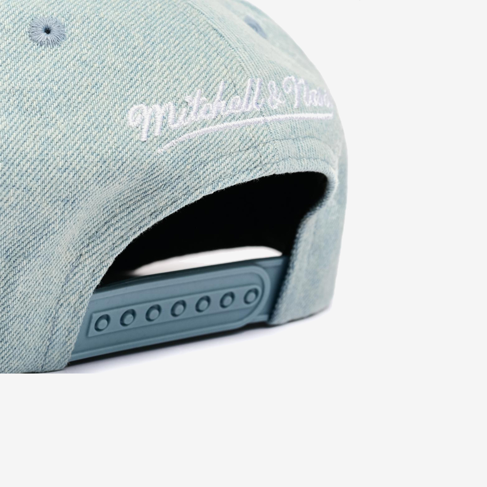 Los Angeles Lakers NBA Denim Stitcher Snapback, Light Blue#113694