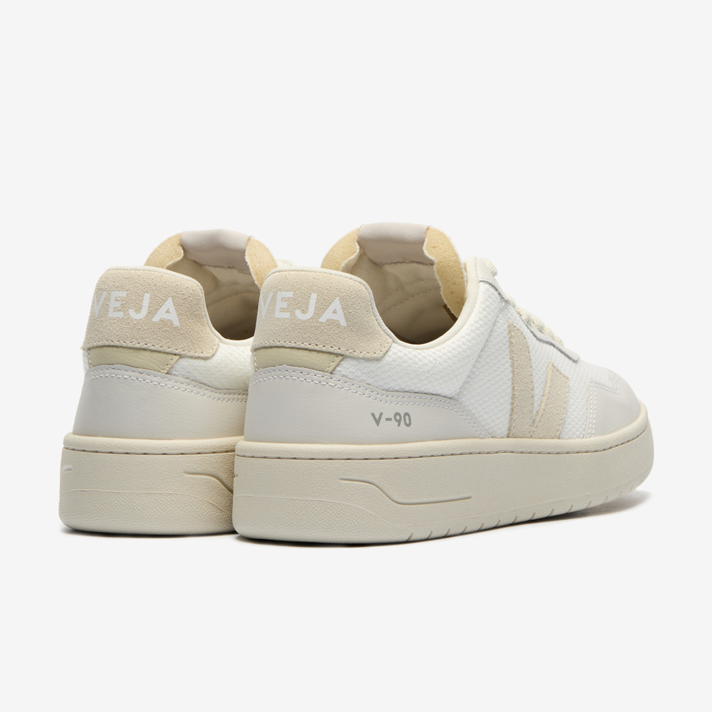 V-90, White/Pierre#112896