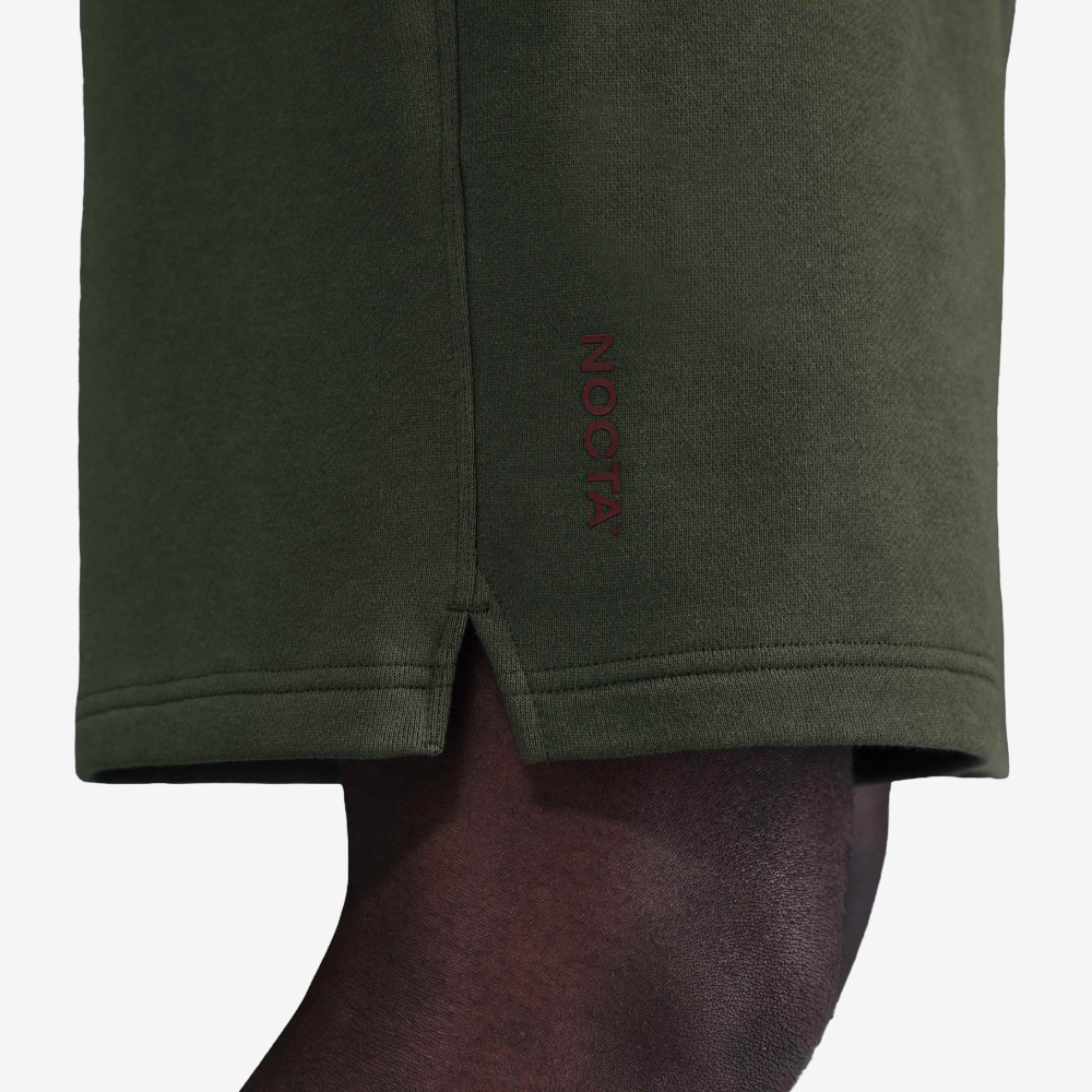 NOCTA Cardinal Fleece Shorts, Cargo Khaki/Team Red#112626