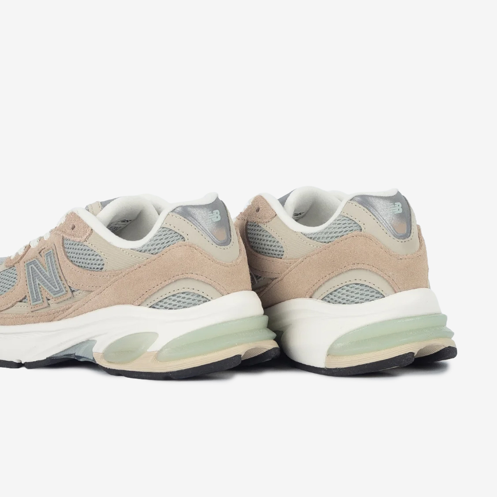 2010, Mindful Grey/Lone Star Grey#112205