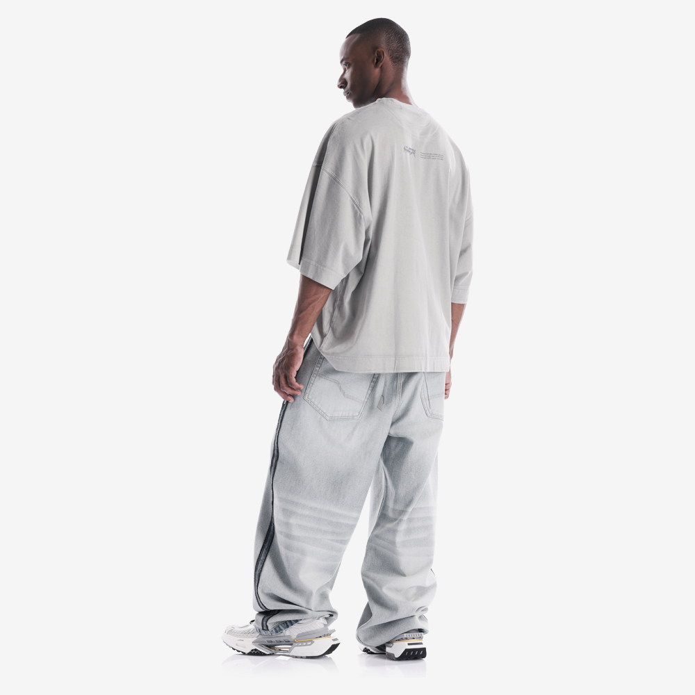 Spray-Painted Cracked Logo Loose Fit Tee, Light Grey#111993
