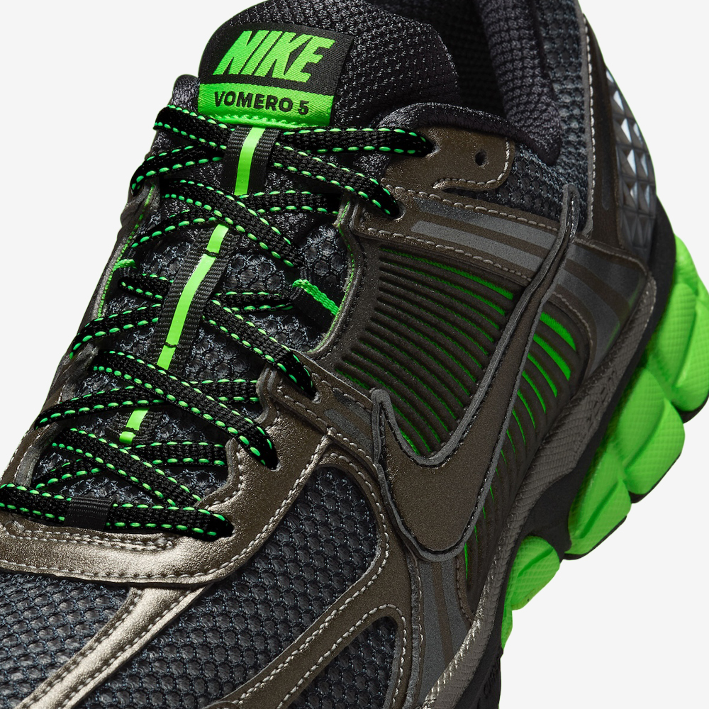 Zoom Vomero 5 SE, Metallic Pewter/Green Strike#113356