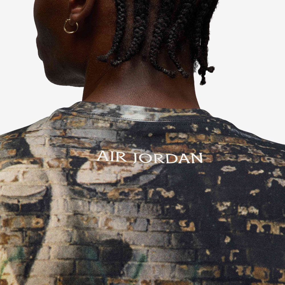AJ 85 Graphic T-Shirt, Off Noir/Sail#113969