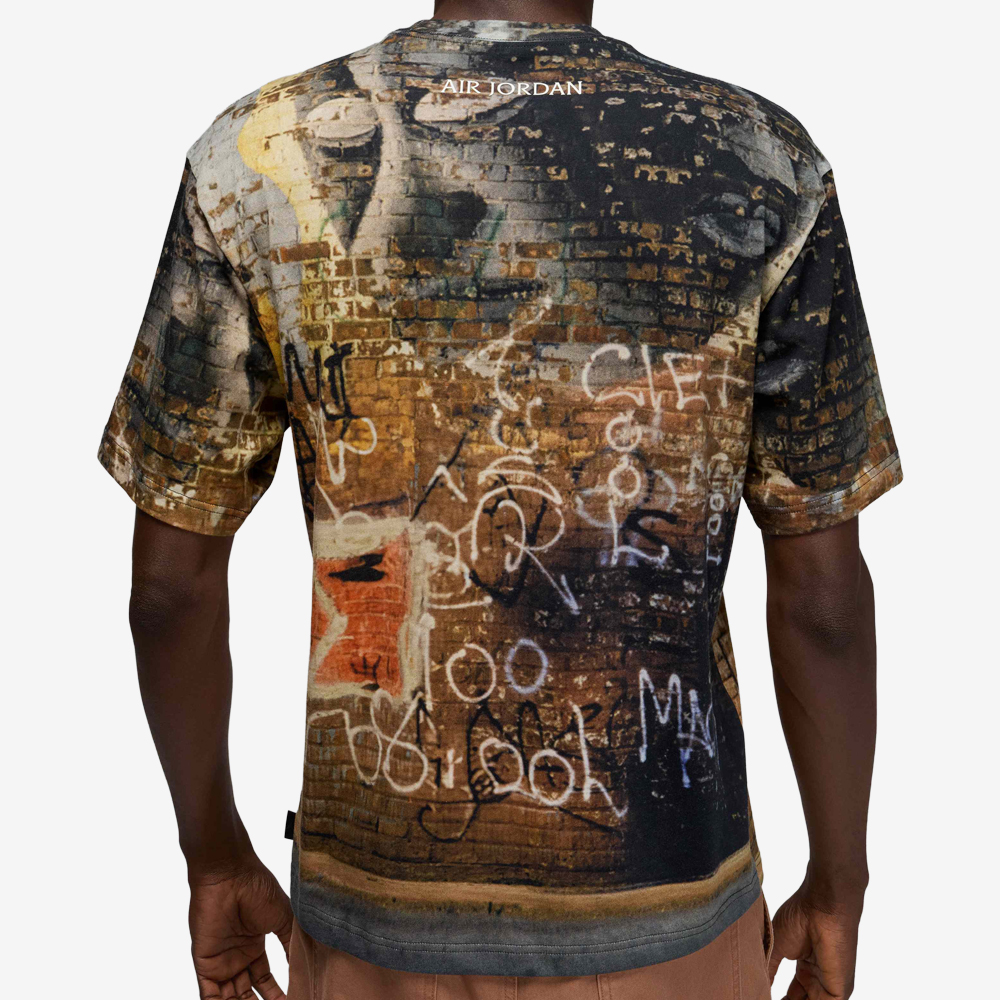AJ 85 Graphic T-Shirt, Off Noir/Sail#113968
