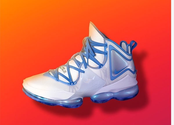 Lebron XIX - расцветка Space Jam Sweatsuit