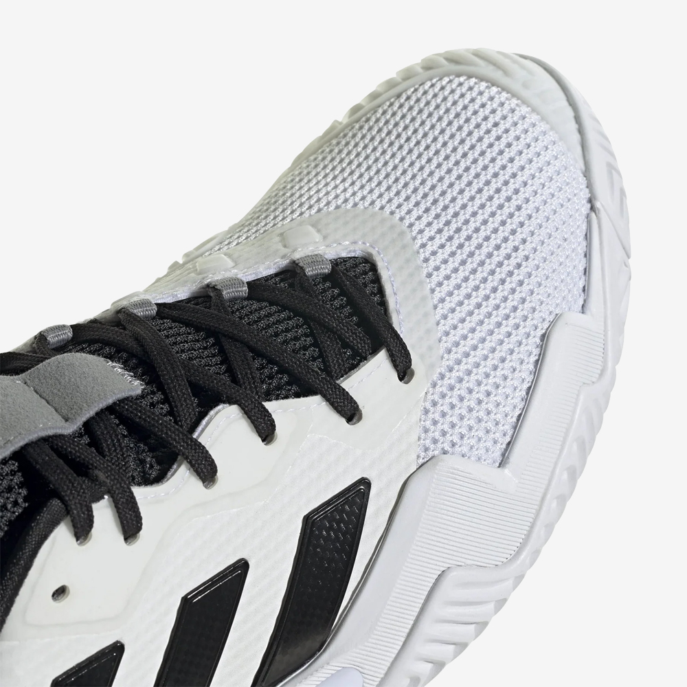Barricade 13, Cloud White/Core Black/Grey Three#111856