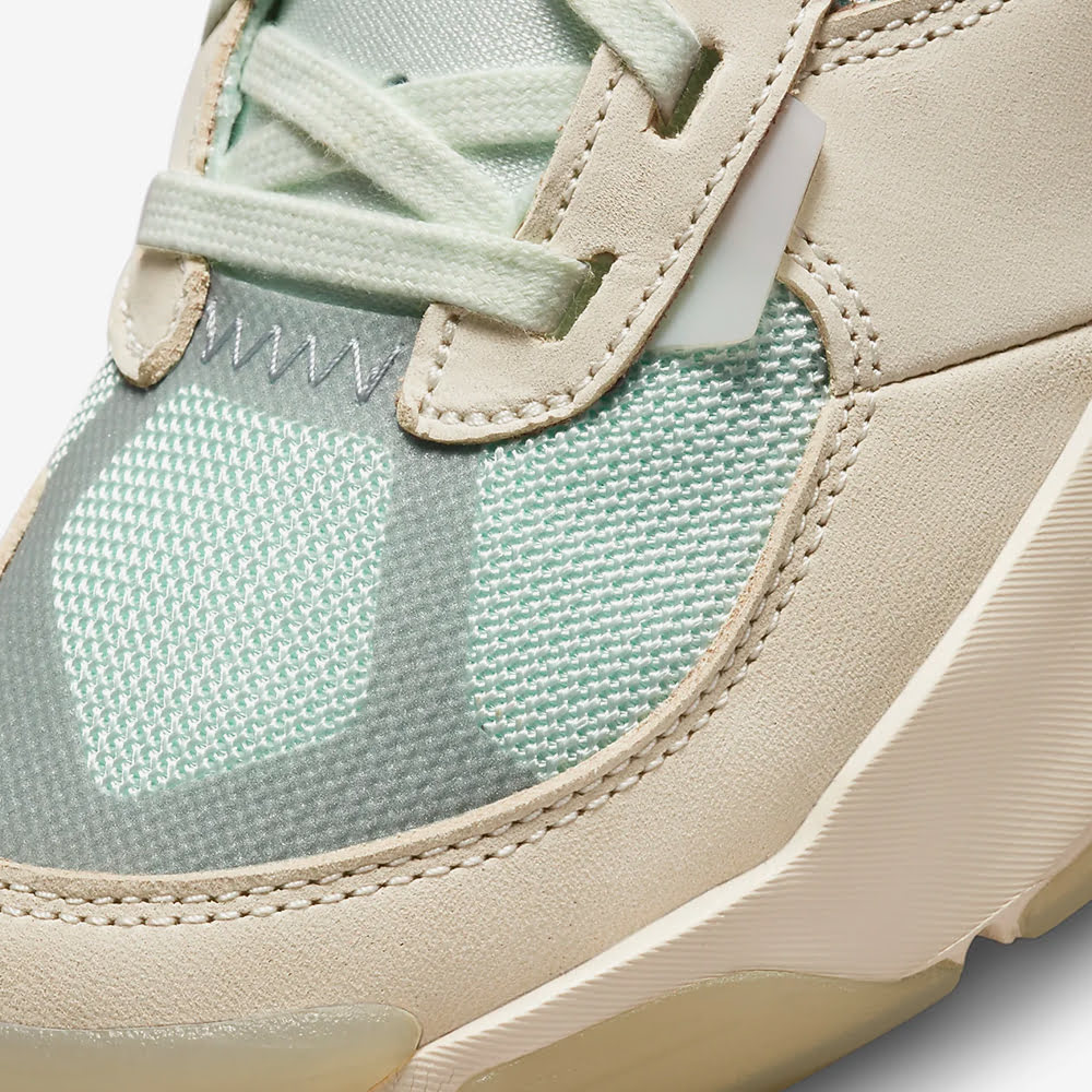 Wmns Air 200E, Light Orewood Brown/Barely Green/Metallic Silver#87564