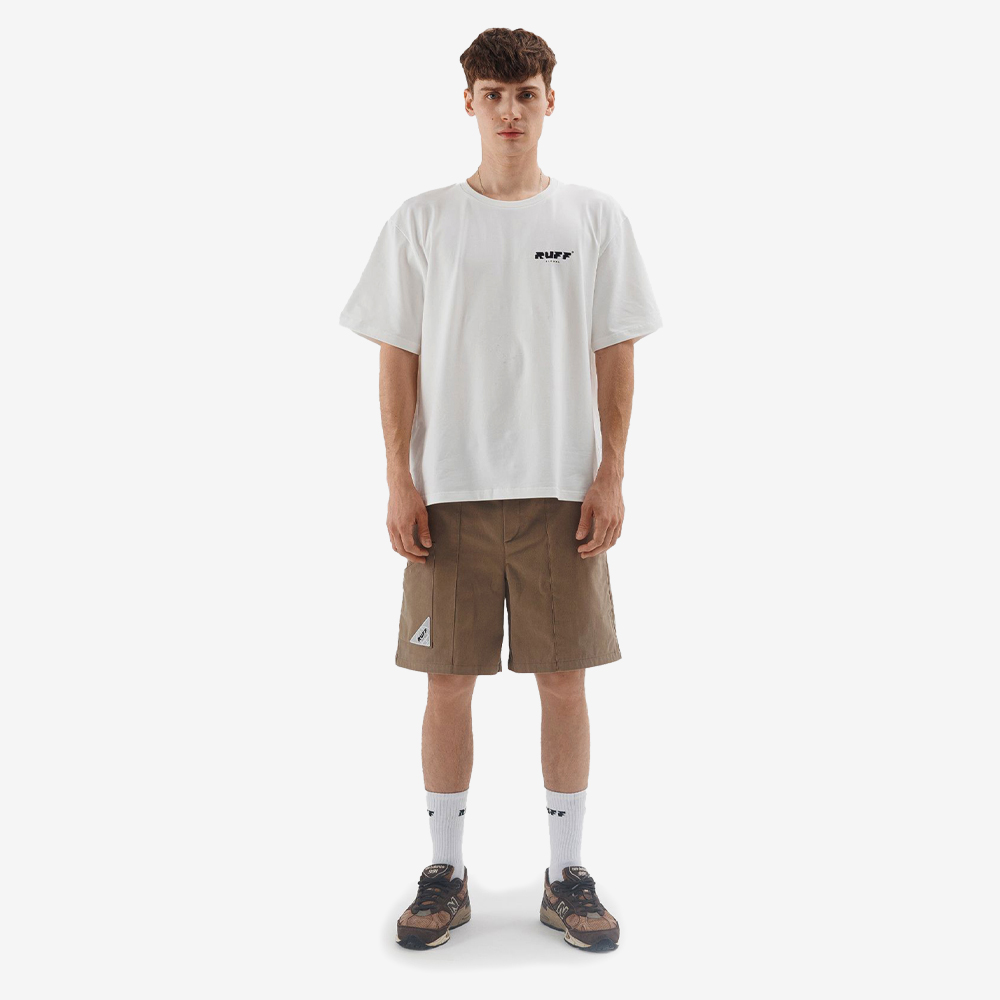 Cargo Embroidered Cursive Shorts, Beige #112037