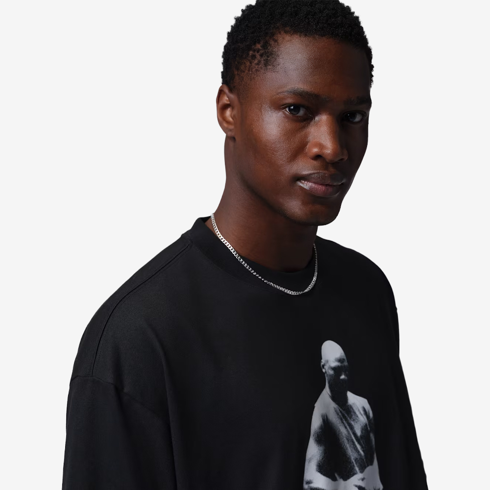 Sport MJ Standing Dri-FIT T-Shirt, Black/Infrared 23#113817