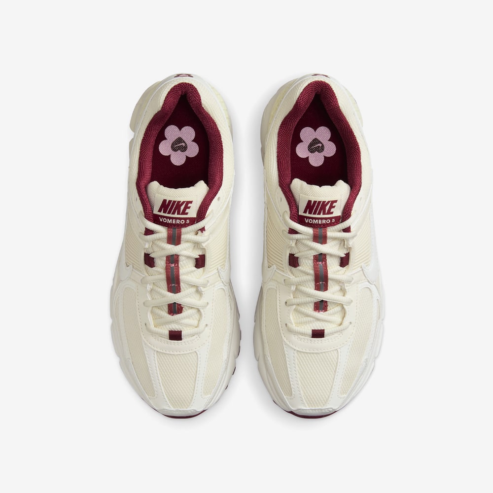 Wmns Zoom Vomero 5, Valentine's Day#99429