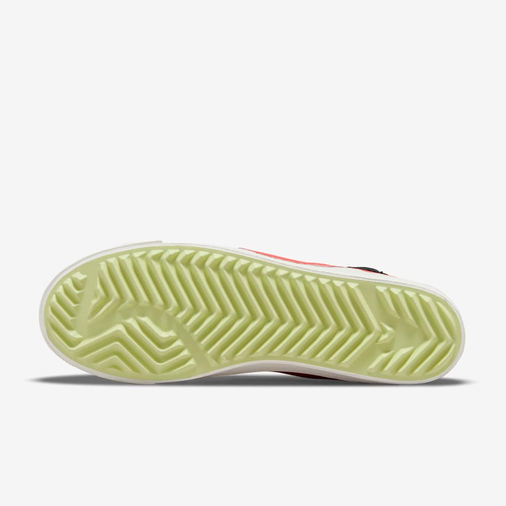 Blazer Mid 77 Jumbo, Black/Bright Crimson-Sail-Olive Aura#77761