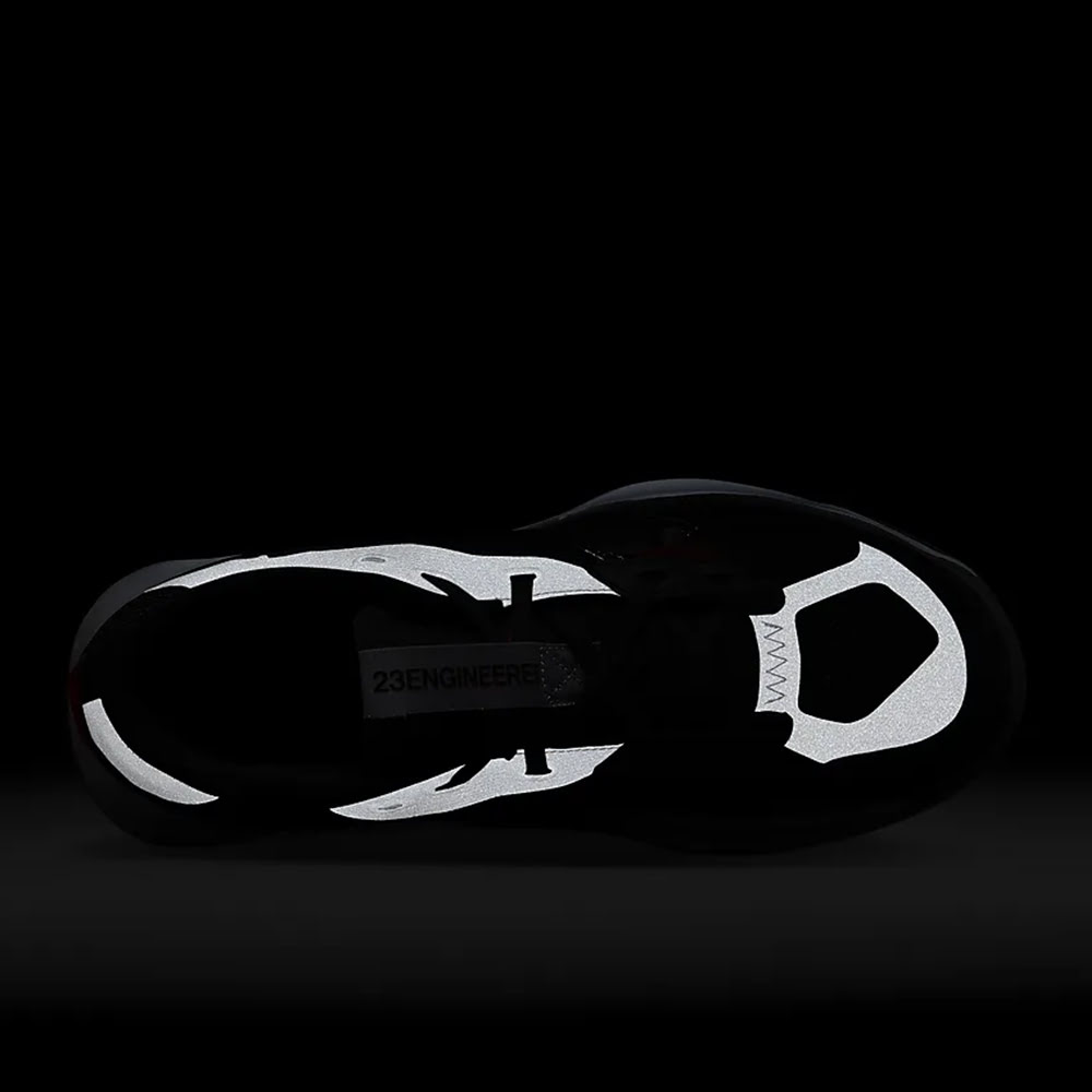 Air 200E, Black/Fire Red-White#87092