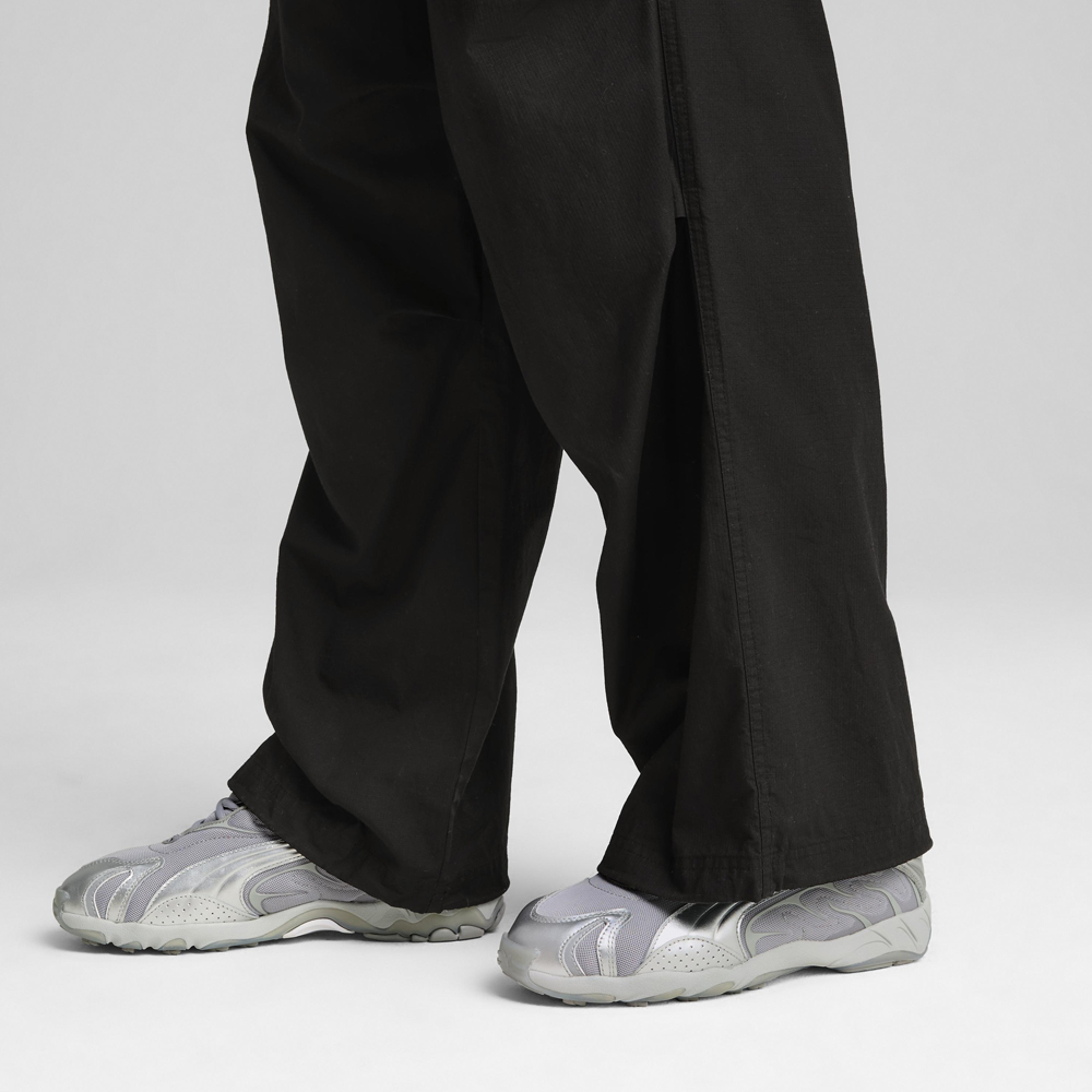 Inhale, Metallic/Glacial Gray#111411