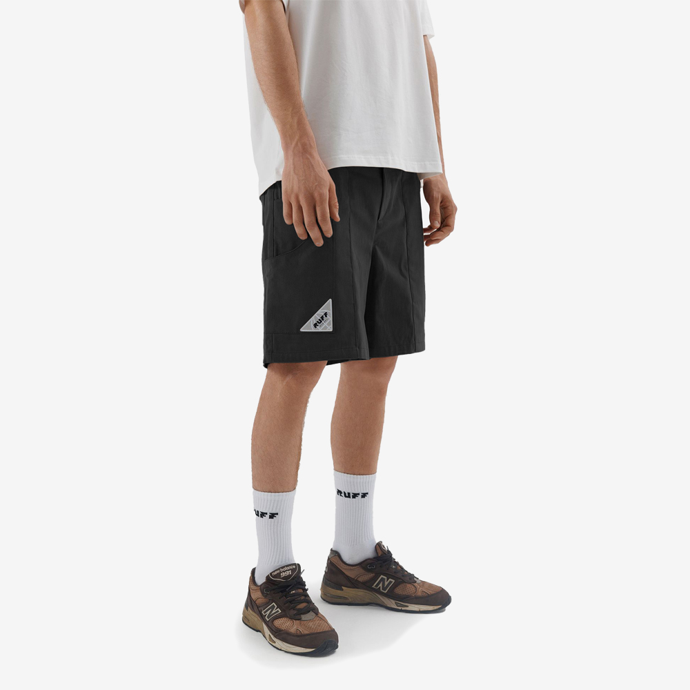 Cargo Embroidered Cursive Shorts, Black#112048