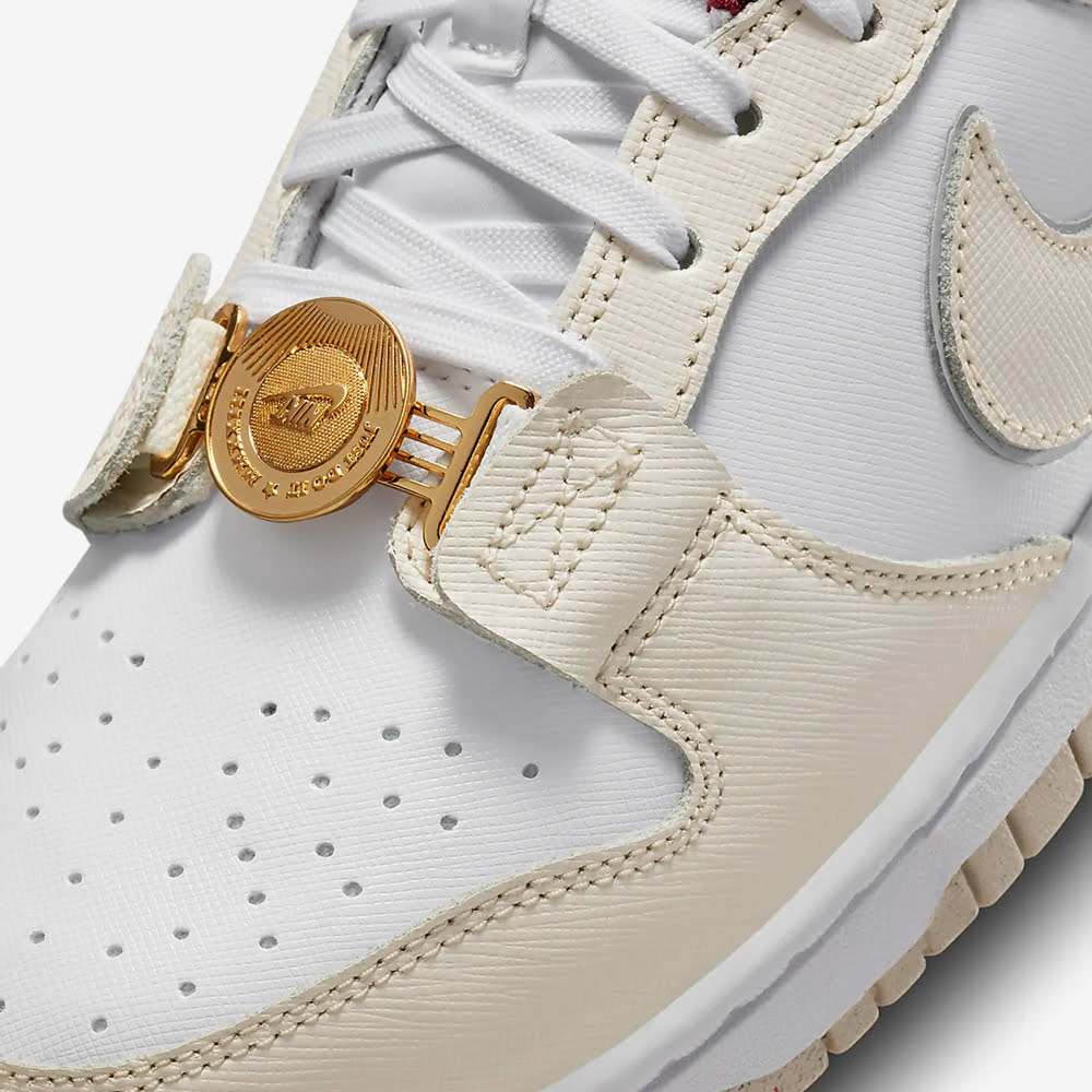 Wmns Dunk Low SE, White/Phantom-Team Red#88005