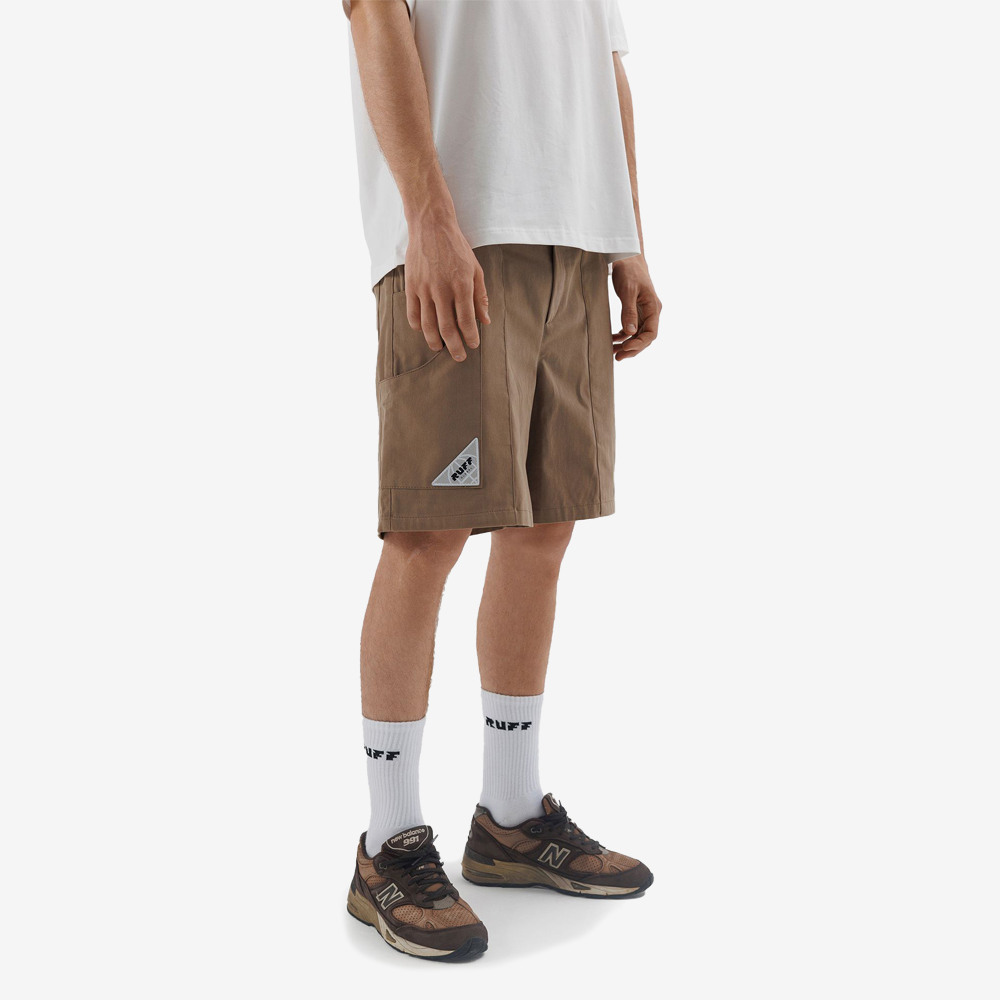 Cargo Embroidered Cursive Shorts, Beige #112039