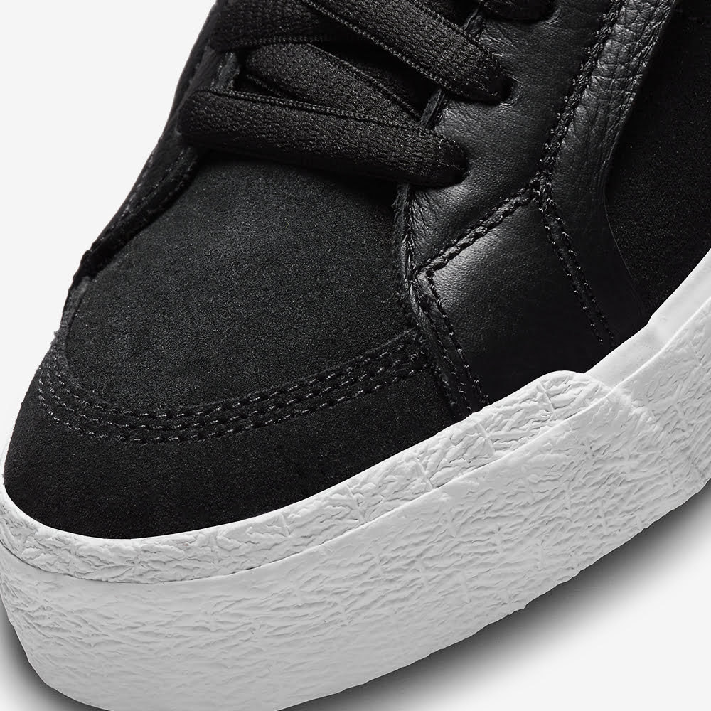 SB Zoom Blazer Mid PRM, Black/White#90386