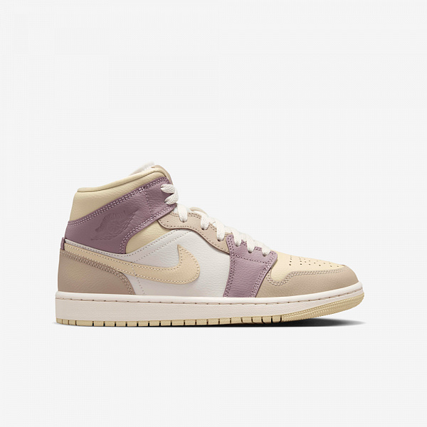 Wmns AJ 1 Mid, Team Gold/Taupe