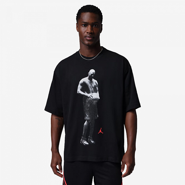 Sport MJ Standing Dri-FIT T-Shirt, Black/Infrared 23